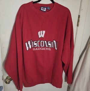Wisconsin Badgers Sweatshirt Adult XL Red Crewneck Varsity Athletic
